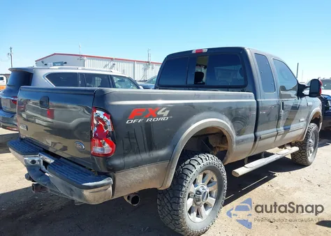 2005 Ford F-250 Lariat/Xl/Xlt из США, поврежденный, VIN 1FTSX21P65EB81241